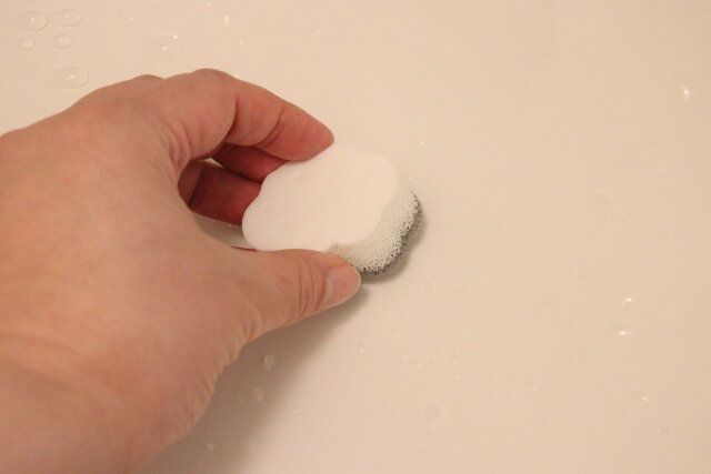 セリアのくもピカで掃除する様子