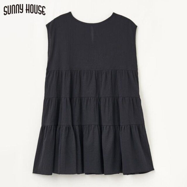 2025春夏しまむらレディース黒ティアードブラウス