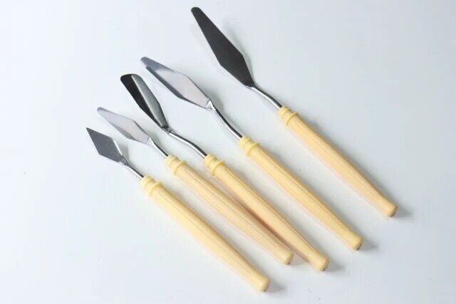 ダイソーのペインティングナイフ（5本セット）1
