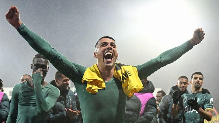 決勝戦進出を導いたゴール奪取も「あれはクロスのつもりで…」。殊勲の25歳DFが正直すぎた