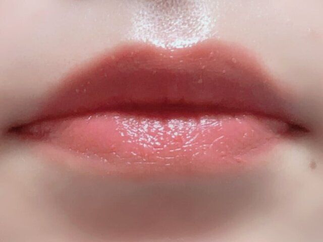 ダイソーの角質ケアができる＆.Wチャーム リップスクラブ 02a ＜リップクリーム＞ クリアピンク 40541