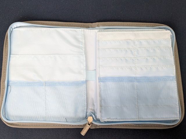 進化版お薬手帳ケースBOOK