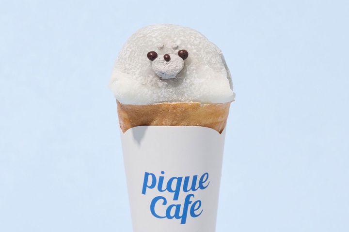 Sealicious黒ごまクレープ／￥1240（税込み）