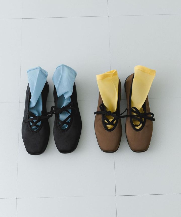 画像: バレリーナスニーカー ¥9,680 www.urban-research.jp