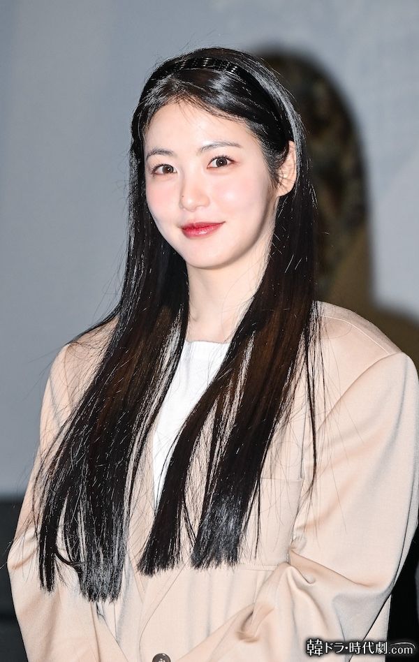 シン・イェウン