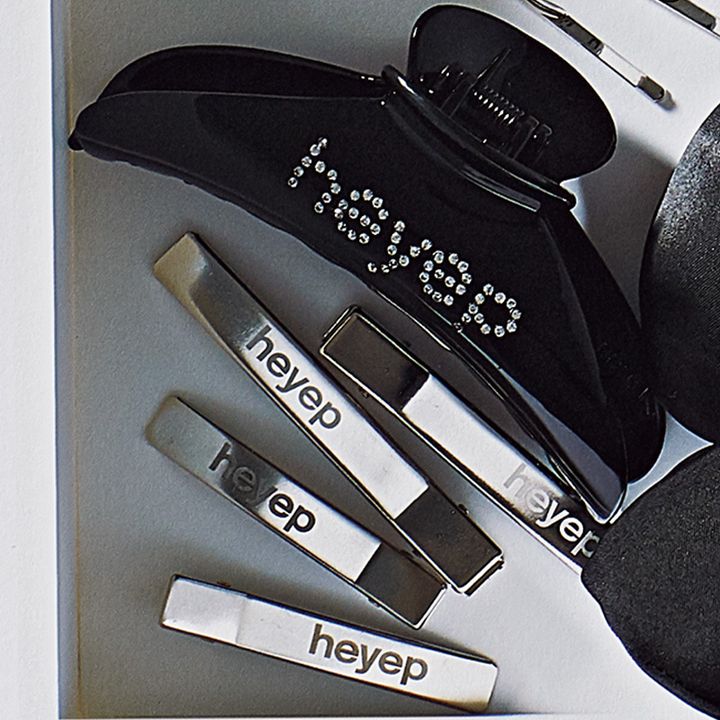 heyepのロゴヘアクリップ