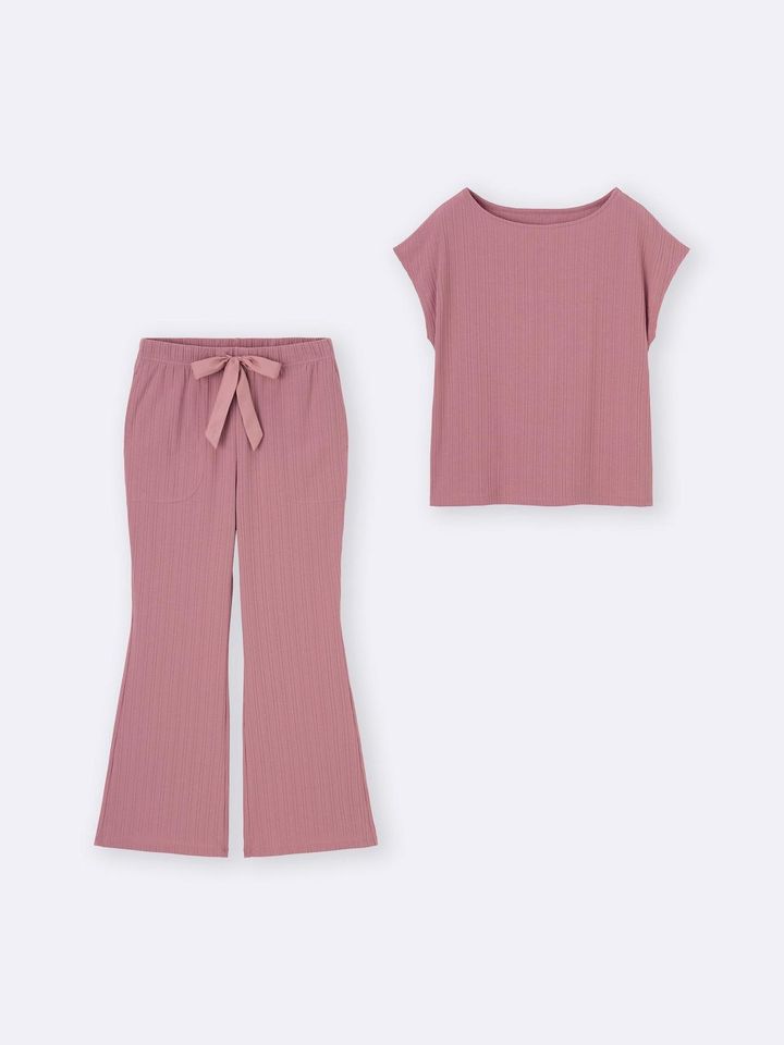 画像2: 出典：GU