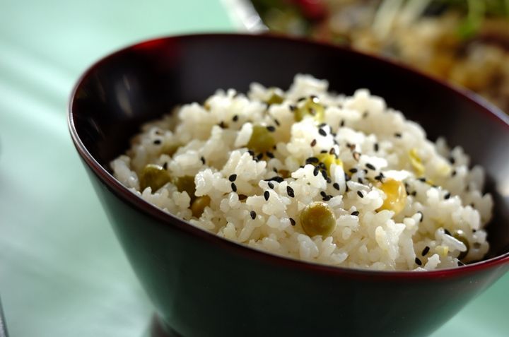 ウスイエンドウ豆ご飯