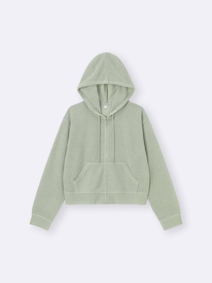 画像1: 出典：GU