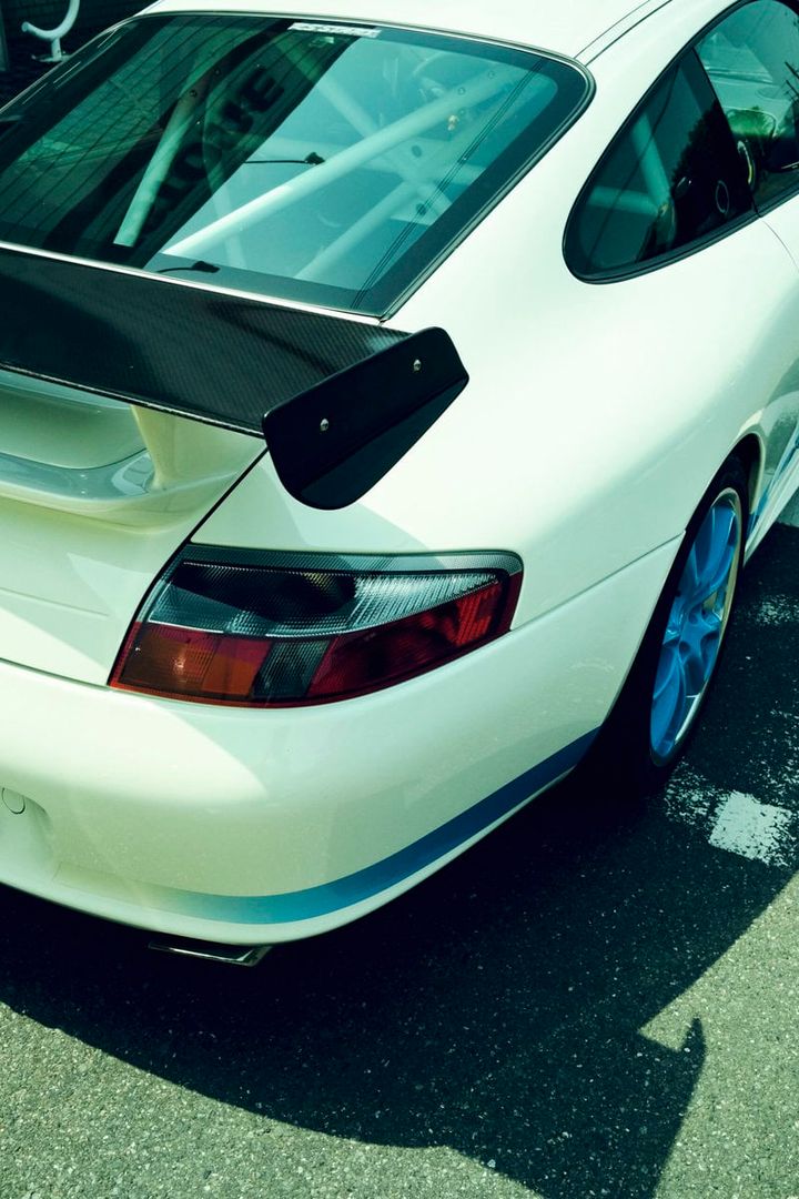 【Nハリ尾花大輔が愛車ポルシェで登場】趣味でも仕事でも頼れる兄貴が語る「車もファッションと同じようにセンスを大切にしたい」