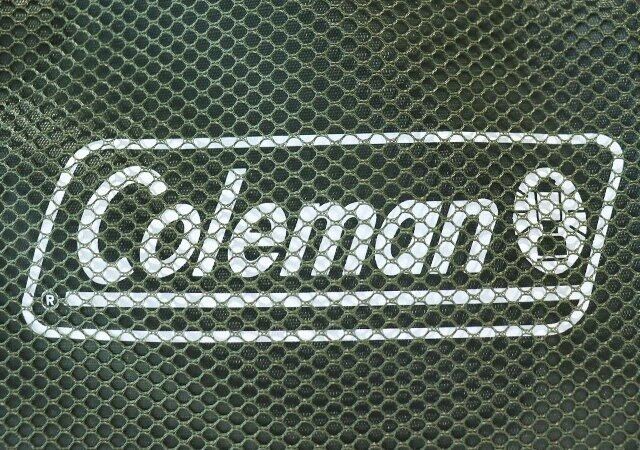 Coleman [コールマン] 大容量＆軽量おでかけバッグ ロゴ