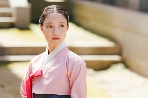 『赤い袖先』のソン・ドギム