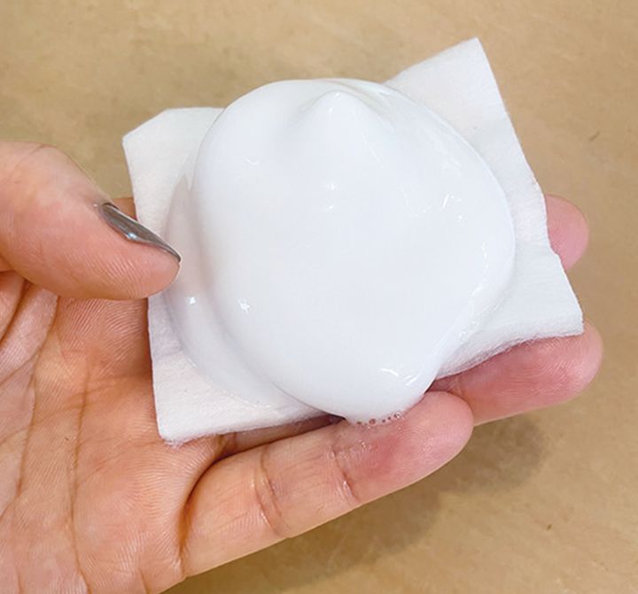 SOFINA iPの水光ピーリング泡セラム