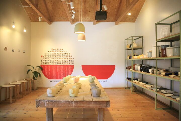 焼き物の街、常滑でクラフト体験。土の温もりと優しい色に癒される陶芸ショップ＆工房「TOKONAME STORE」