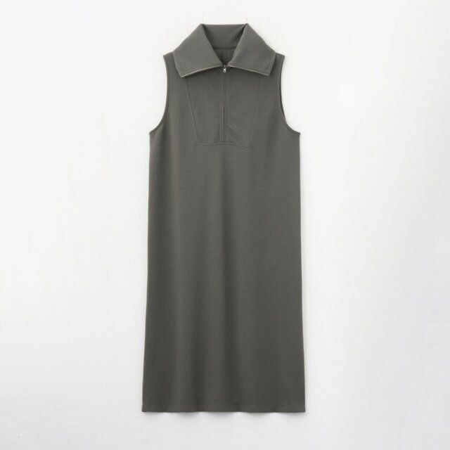 しまむらのハーフジップワンピース