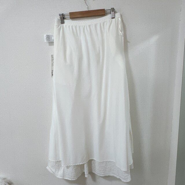 ユニクロ シアサッカーボリュームスカート 裏地