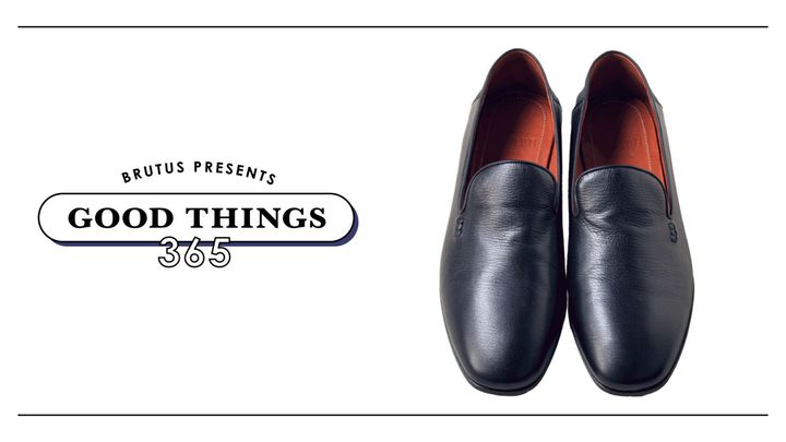 〈ベルルッティ〉のレザーシューズ