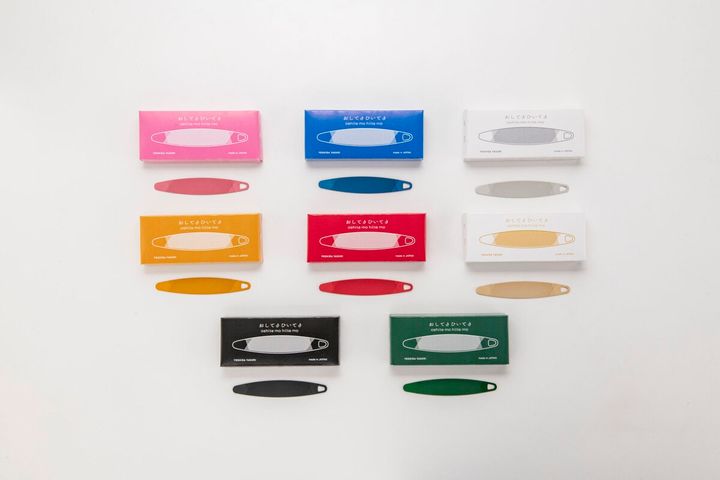 おしてもひいても、カラフルな爪やすり