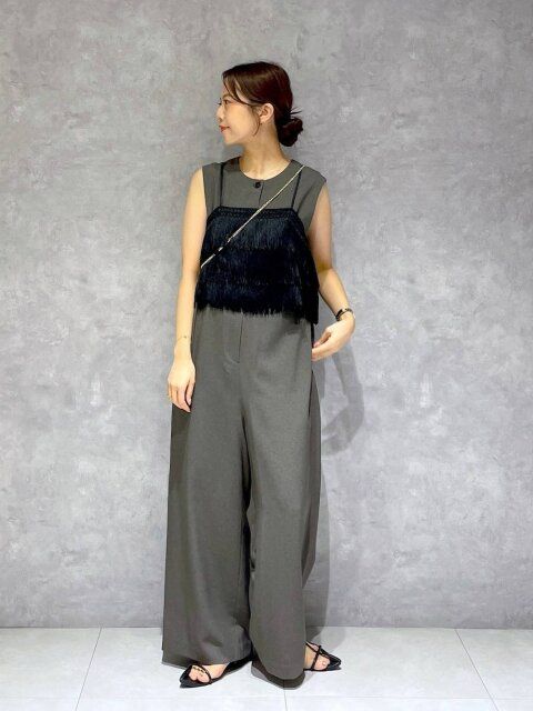 黒ビスチェコーデ4