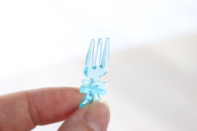 ダイソーの抗菌指がおかずにつかないフォークピックス（16本）3