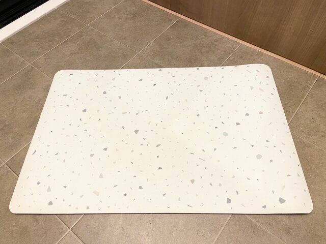 3COINS 珪藻土入りソフトバスマット