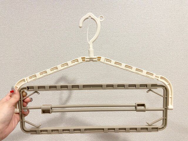 3COINS 伸縮ハンガー 折り畳める
