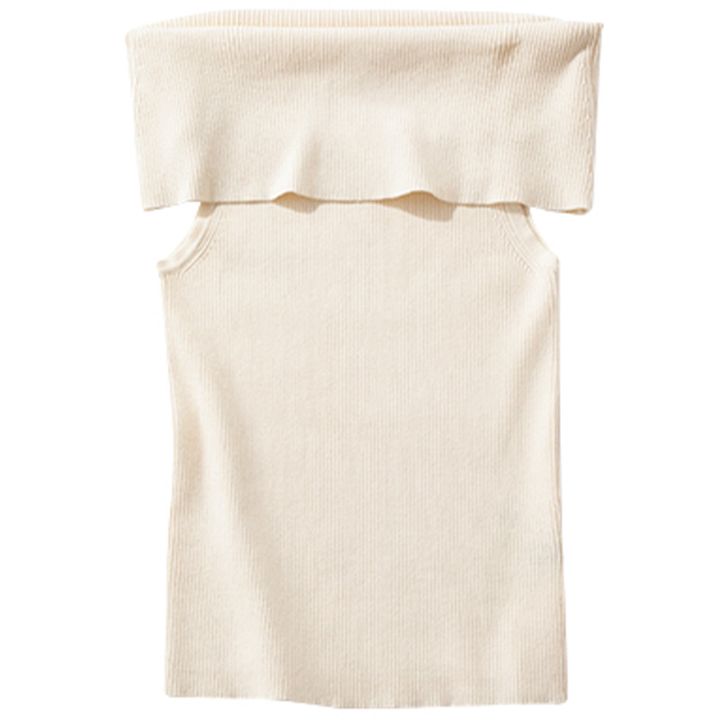 BASEMENTの肩あきトップス