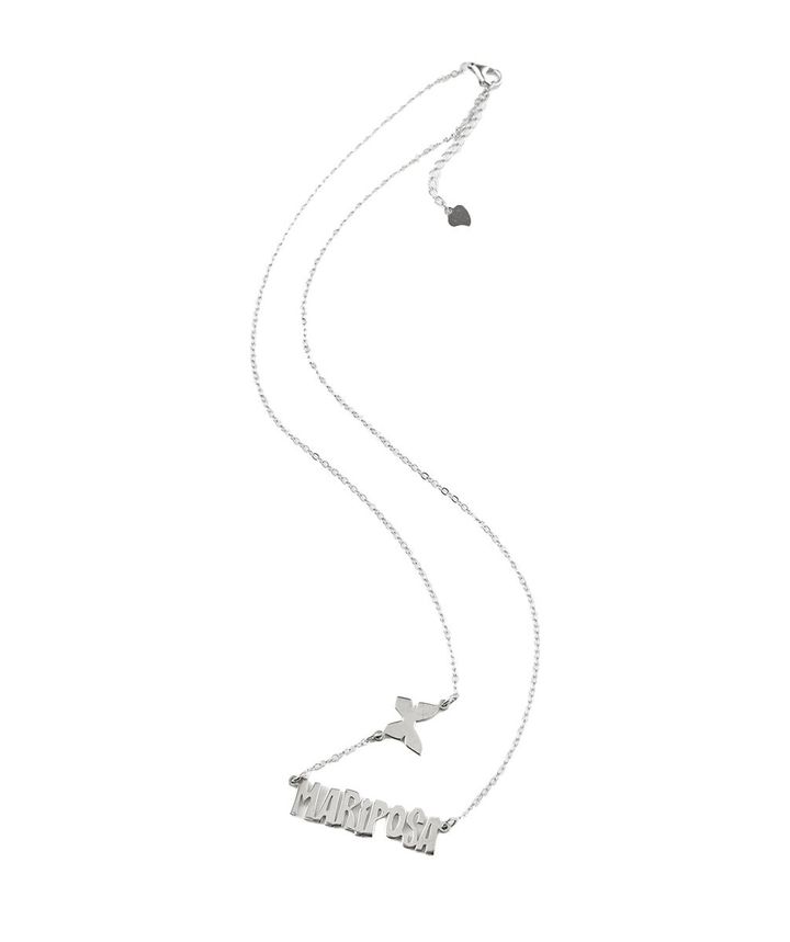 八木アリサとネックレス