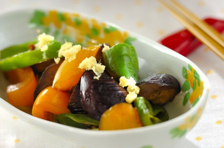 ナスのゴマ風味炒め