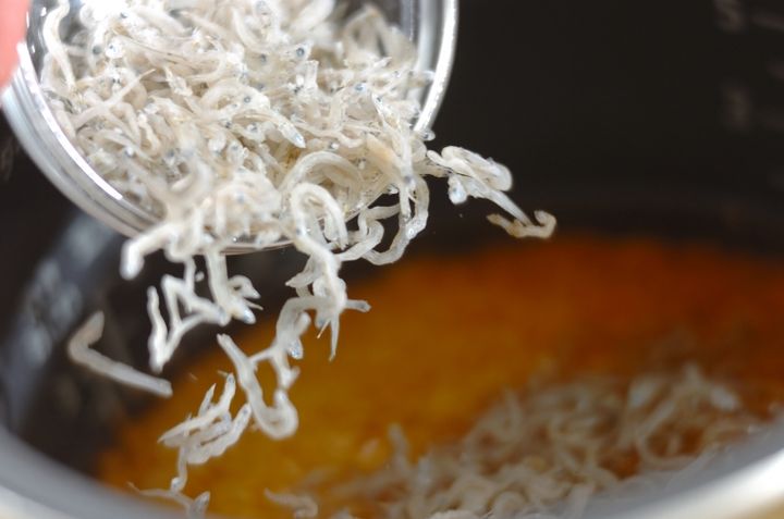 さっぱりジャコの炊き込みご飯の作り方1