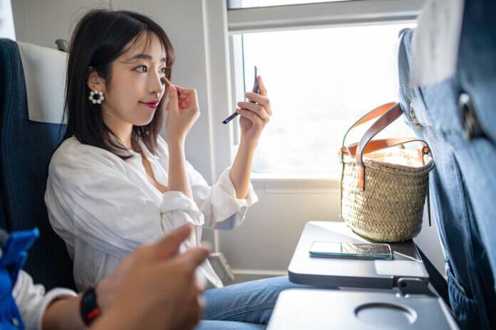 どんなに美人でも無理…男性がドン引きする女性の迷惑行為6選