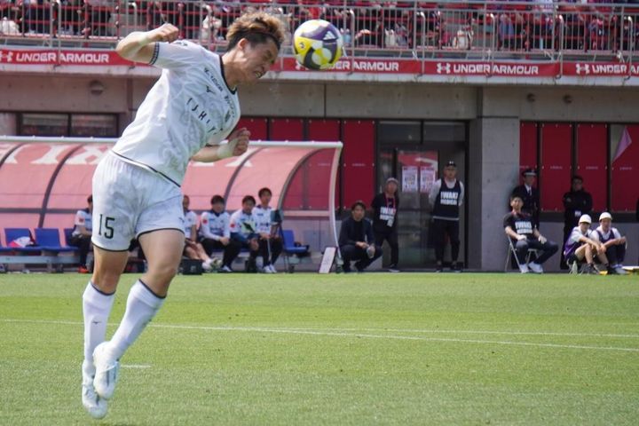 J2北海道コンサドーレ札幌DF家泉怜依が初対戦の古巣に恩返し弾！「ファーが空くの分かっていた」と強烈ボレー