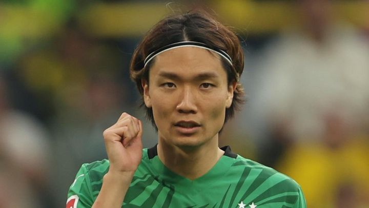 人気銘柄になった28歳日本代表DF、負傷欠場…海外監督が説明「ひどい足首の捻挫で背中、骨盤、内転筋に…」