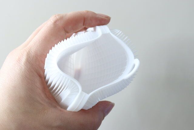 柔らかシリコーン掃除ブラシ ダイソー 滑り止め