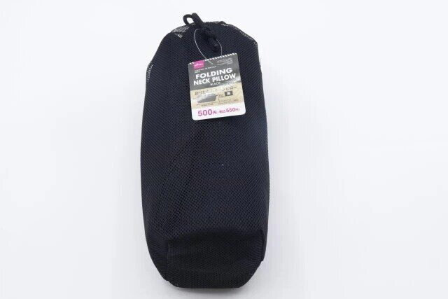 ダイソー 折りたたみネックピロー（黒） 商品タグ