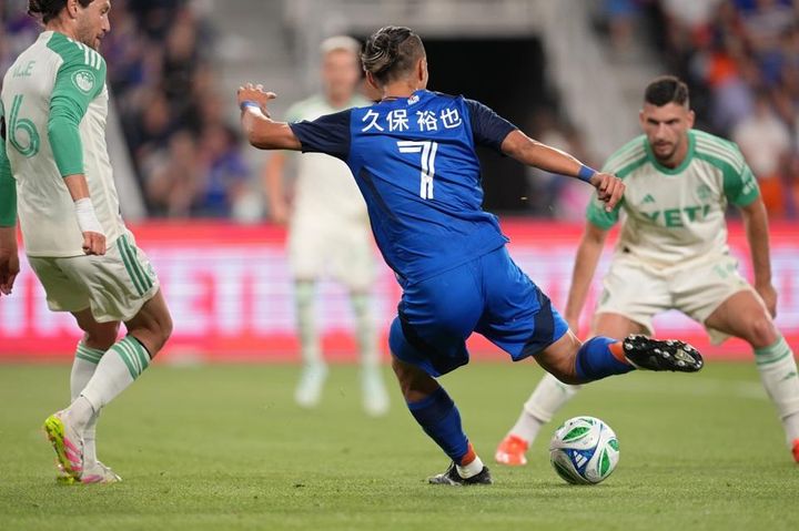 無断欠勤騒動もあった31歳元日本代表、アメリカで異例の『漢字』ユニフォームを着る！その理由とは