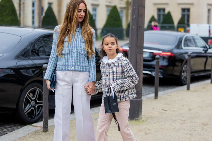 2024年春夏オートクチュールコレクションより。