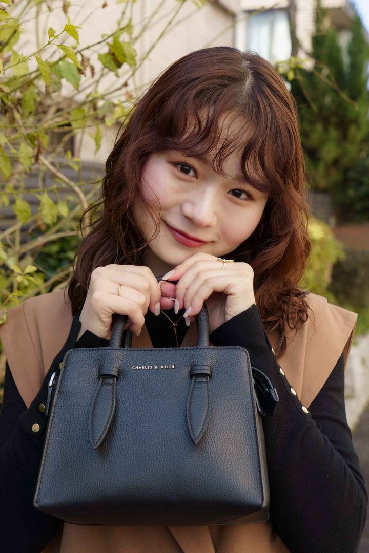 画像4: 安定のブラック × ベージュのカラーで品性を演出！