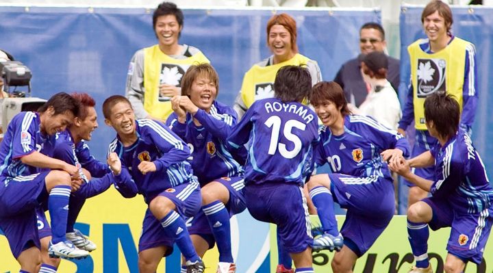 プロ選手からアイドルに転身した37歳イケメン、世界を戦った日本代表OBと再会！ファンは「最高に素敵だわ」