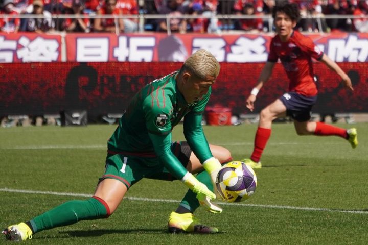 J2北海道コンサドーレ札幌GK菅野孝憲がリーグ戦11試合ぶりに先発帰還！1-1ドローも「絶対に僕は前に進めると思う」と最年長41歳が奮起