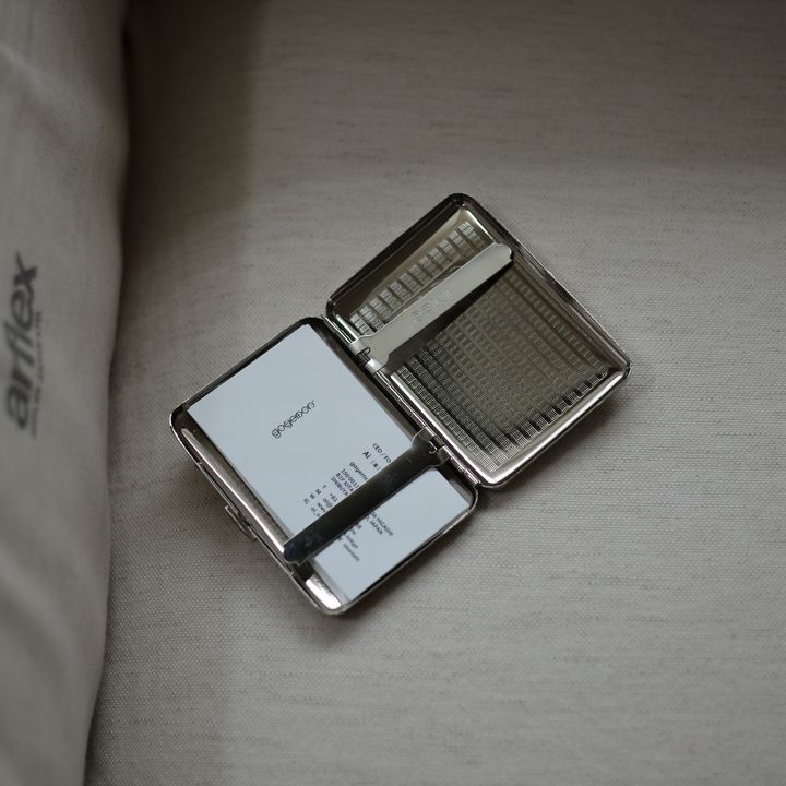 〈IMCO〉メタルシガレットケース