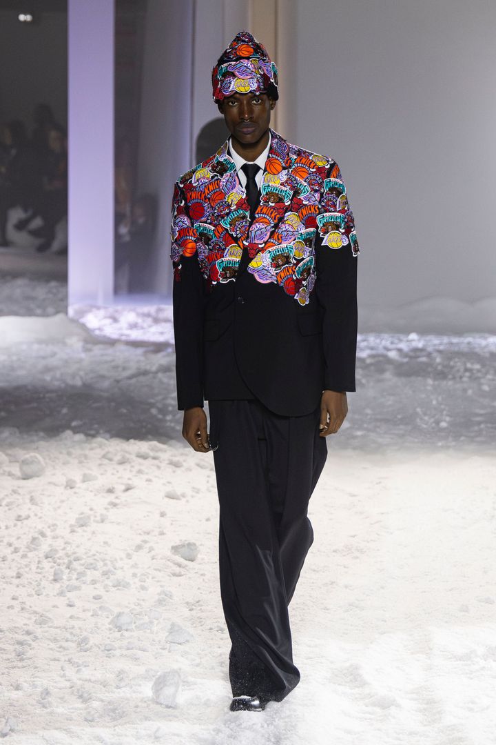 3.パラディ 2025-26年秋冬メンズコレクションより。