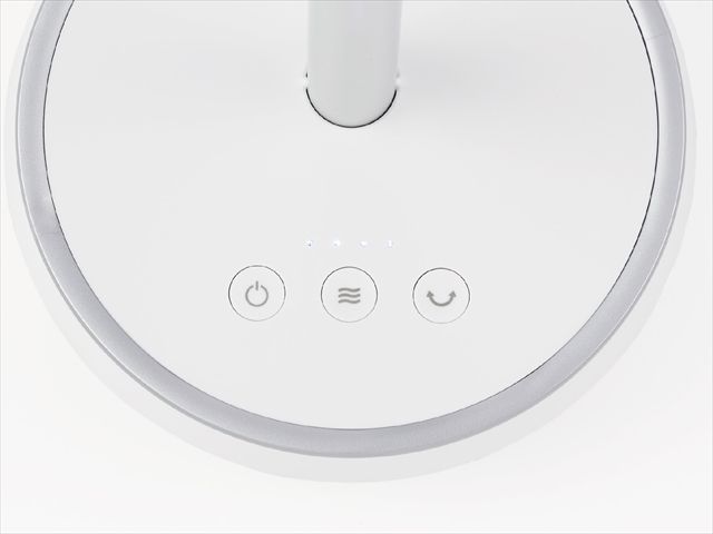 コンパクトファン ボタン