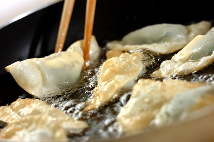 クリームチーズのサクサク揚げの作り方2