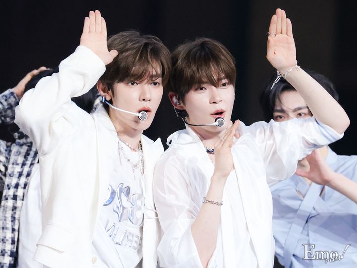 ZEROBASEONEが「ゆらゆら -運命の花-」など5曲披露！ケミコーナーではお姫様抱っこも♡『KCON JAPAN 2025』ARTIST STAGE