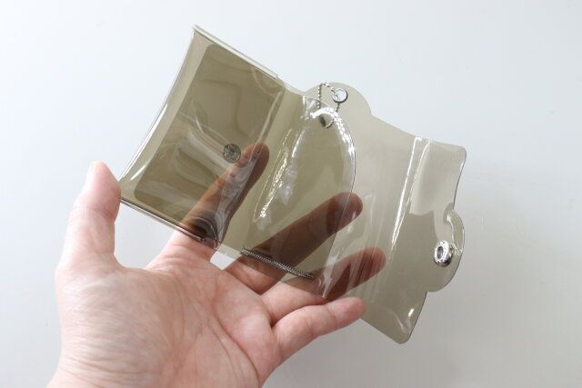 ダイソー PVCコインケース付3つ折財布 展開時