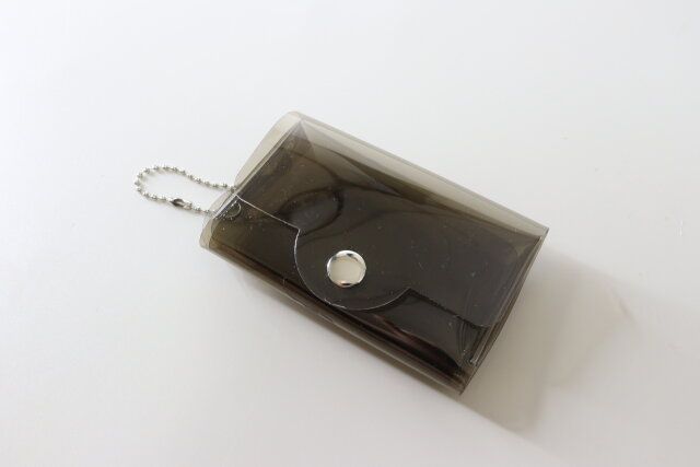 ダイソー PVCコインケース付3つ折財布