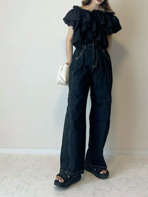 モノトーンコーデ3