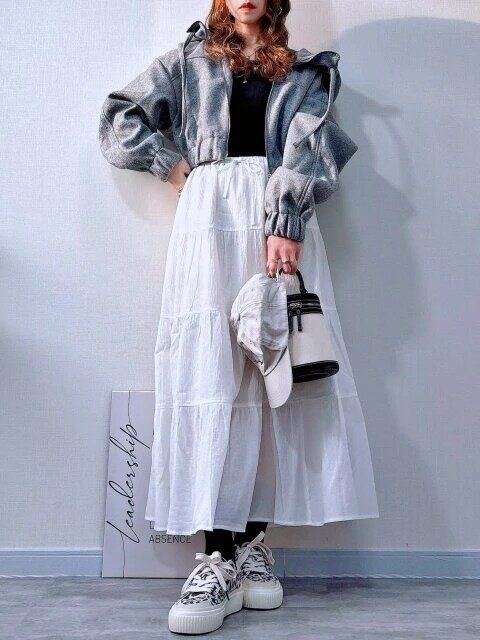 2025春夏guレディースティアードマキシスカートお手本コーデ