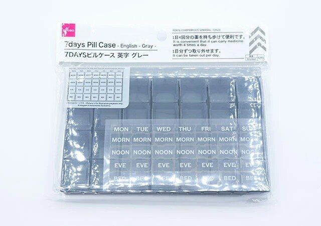 ダイソー 7DAYSピルケース（英字、グレー） パッケージ